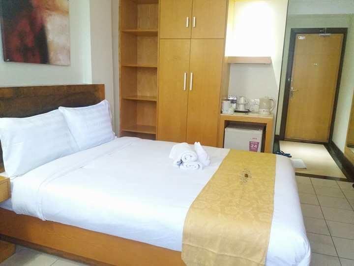 Fratini'S Hotel Labuan Exteriör bild